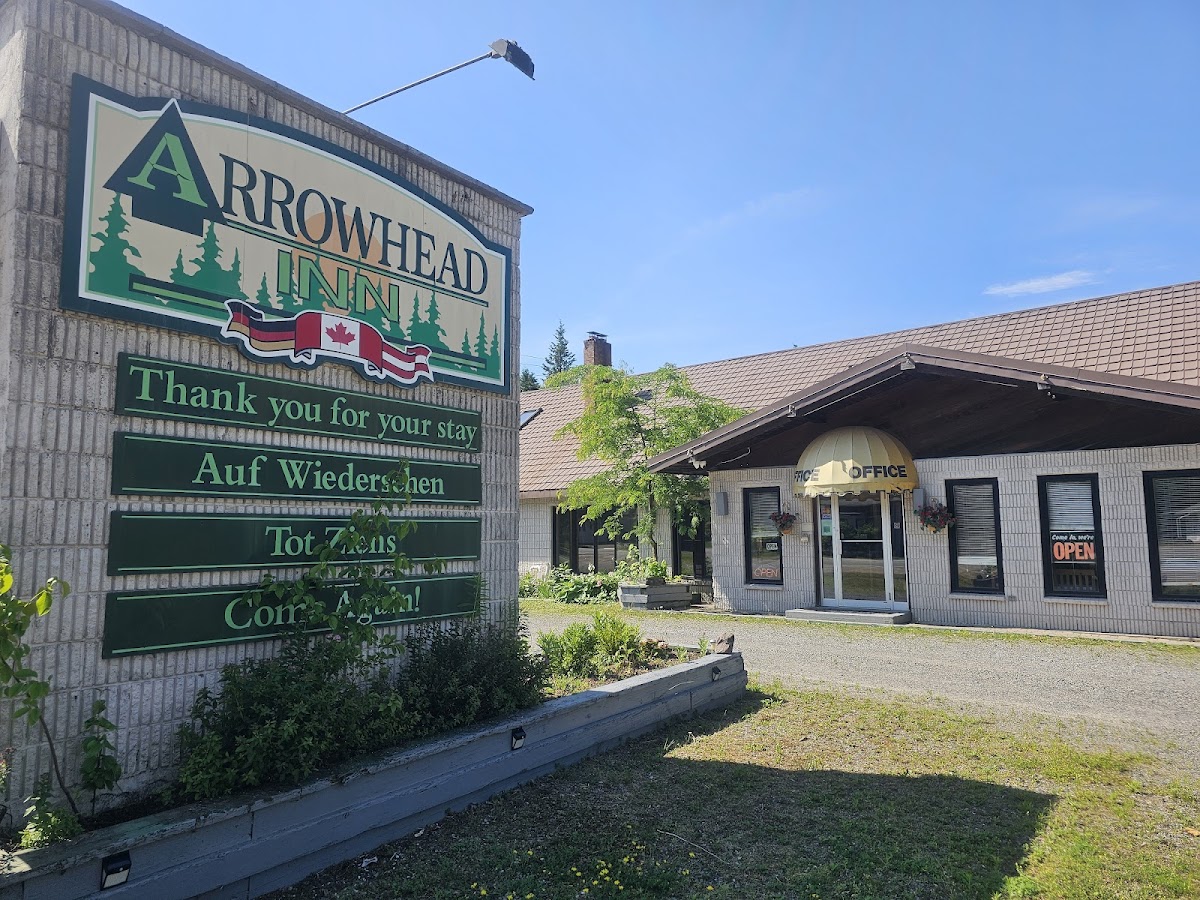 Arrowhead Inn by Baaman's