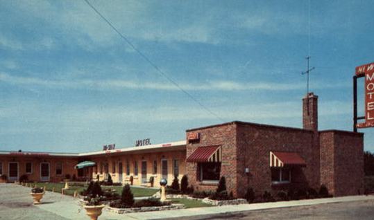 HiWay Motel
