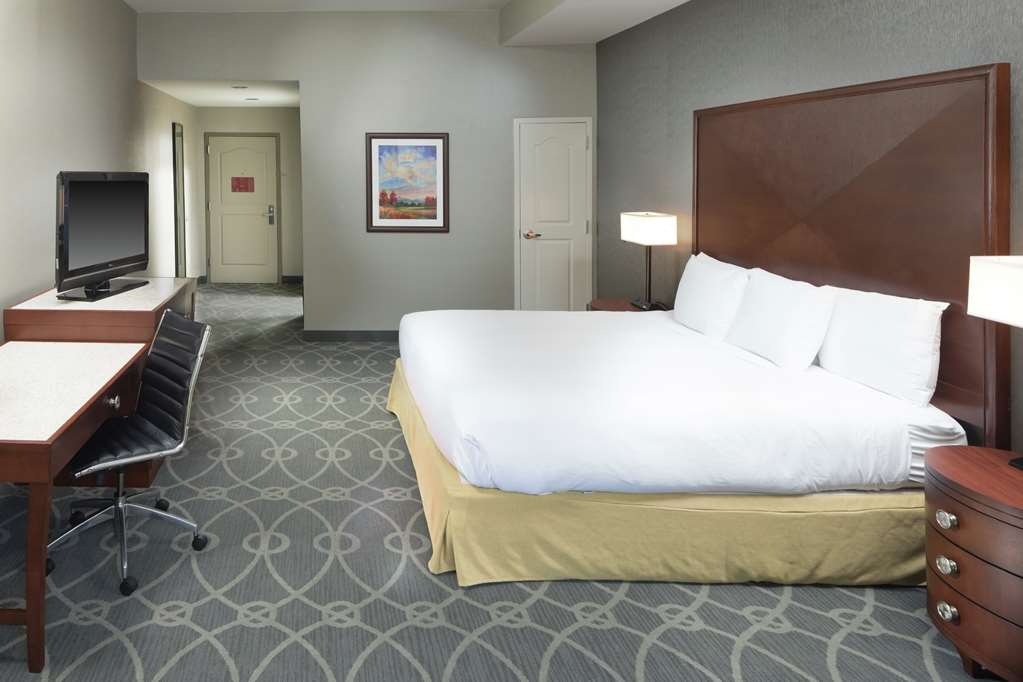 DoubleTree by Hilton Hotel Asheville - Biltmore photo 2