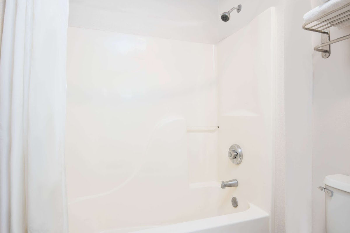 Hawthorn Suites by Wyndham Albuquerque photo 3