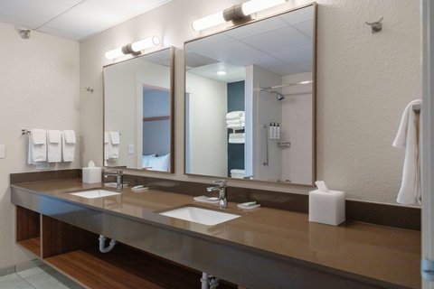 Fairfield by Marriott Inn & Suites Rapid City photo 3