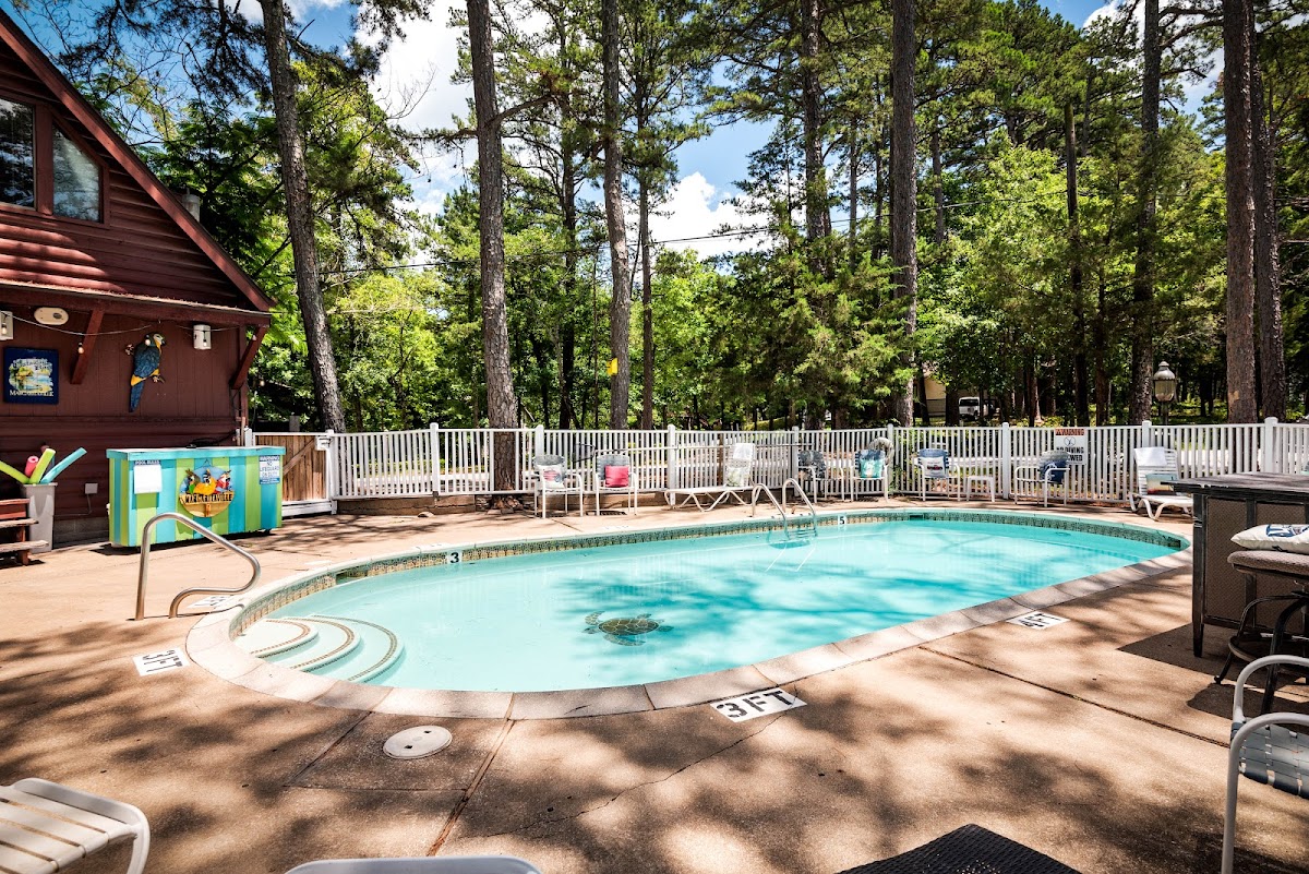 Tall Pines Inn photo 3