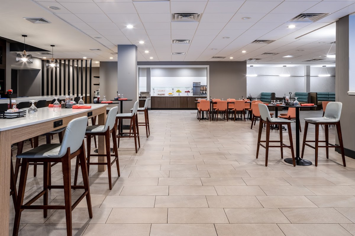 Holiday Inn Poughkeepsie, an IHG Hotel photo 2