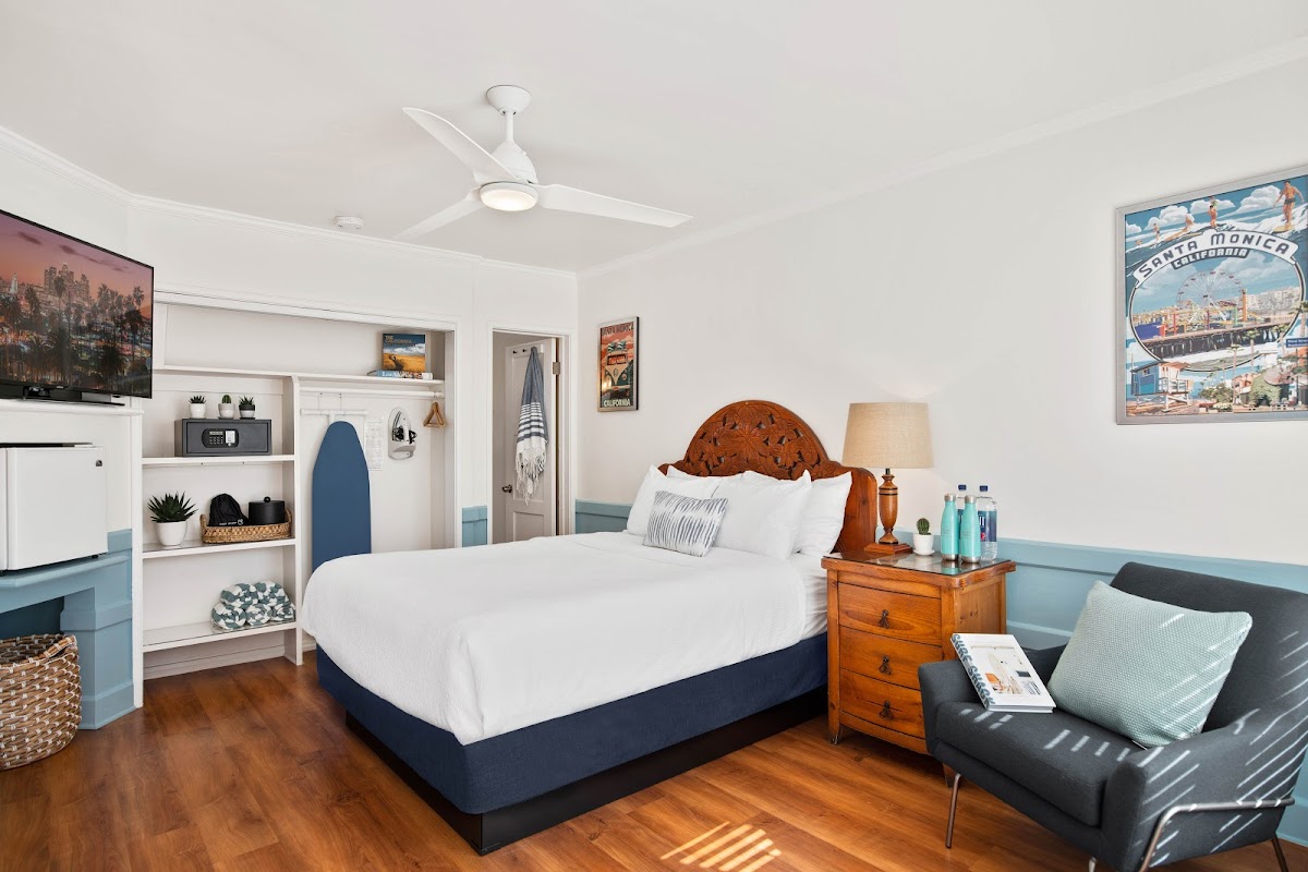 Sea Blue Hotel photo 2