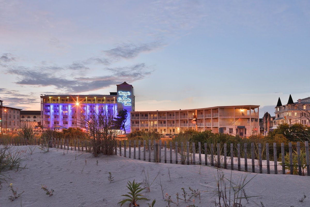 Marquis de Lafayette Hotel