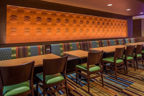 Fairfield by Marriott Inn & Suites St. Louis Westport photo 2