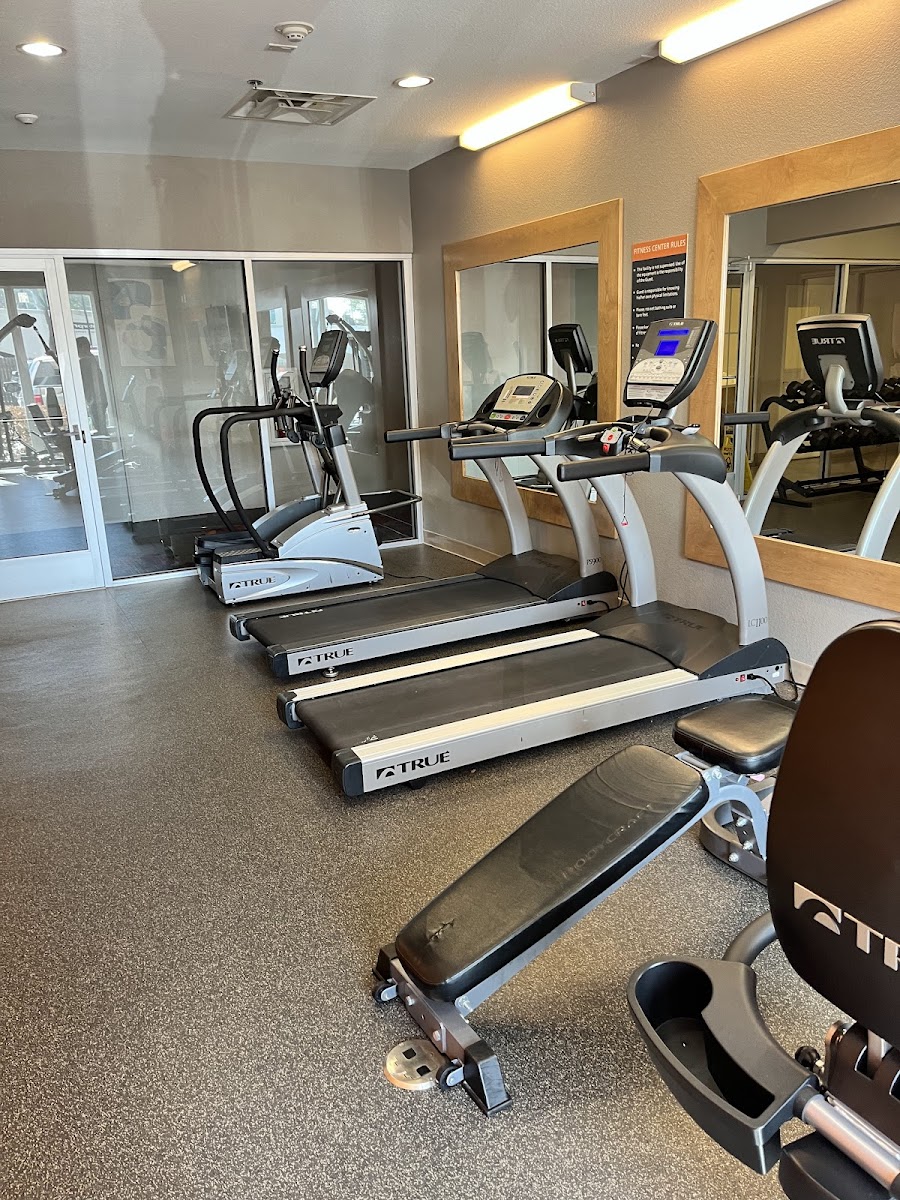 La Quinta Inn & Suites by Wyndham Dallas Love Field photo 2