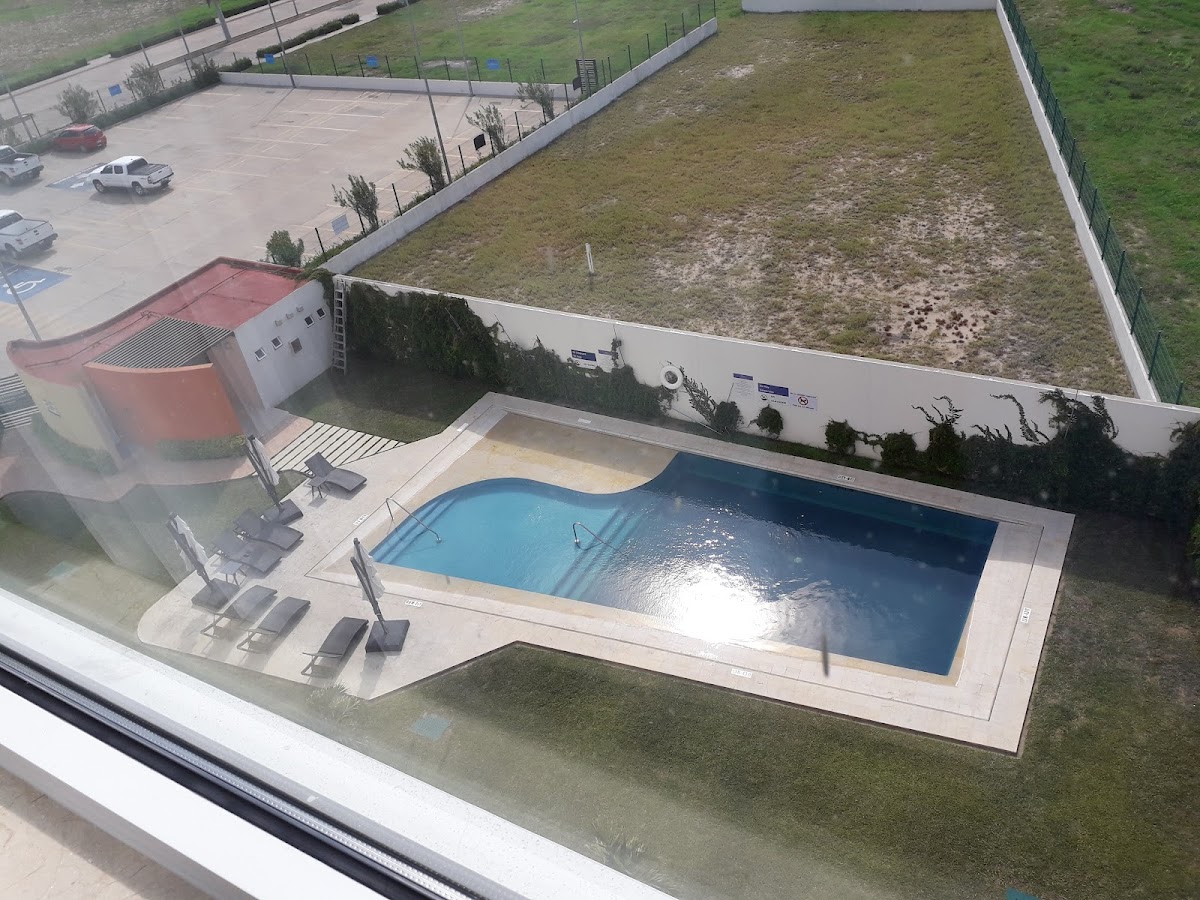 Hampton Inn & Suites by Hilton Paraiso photo 2