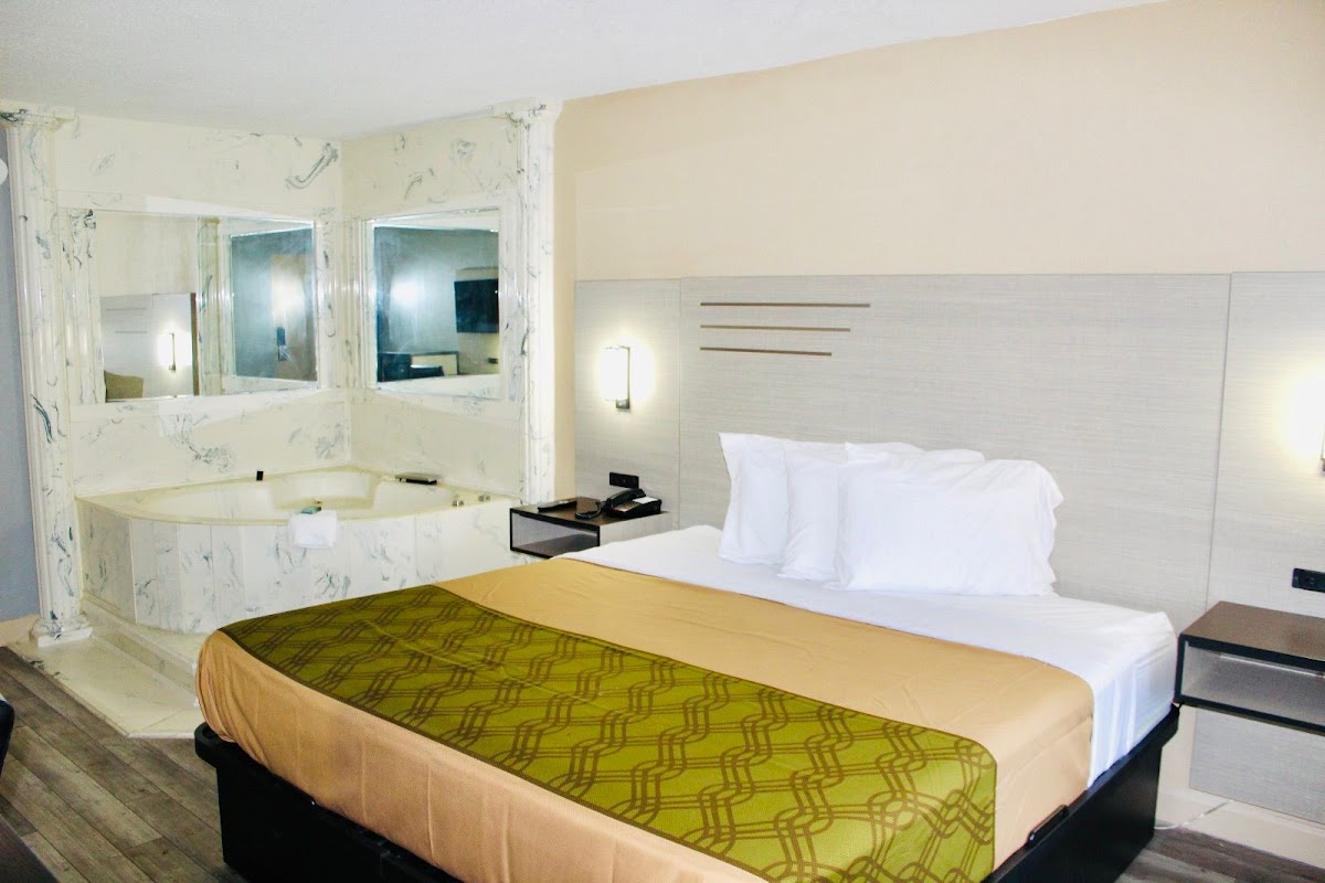 Milan Inn & Suites photo 3