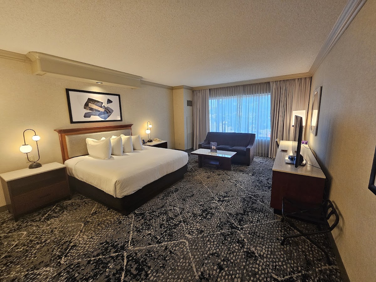 Harrah's Joliet - A Caesars Rewards Destination photo 2