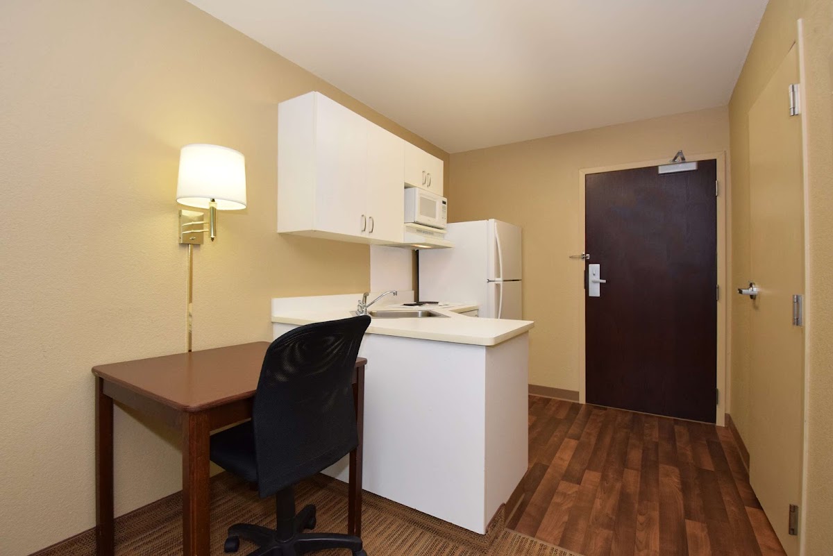 Extended Stay America Suites- Tampa - Airport - Spruce Street photo 2