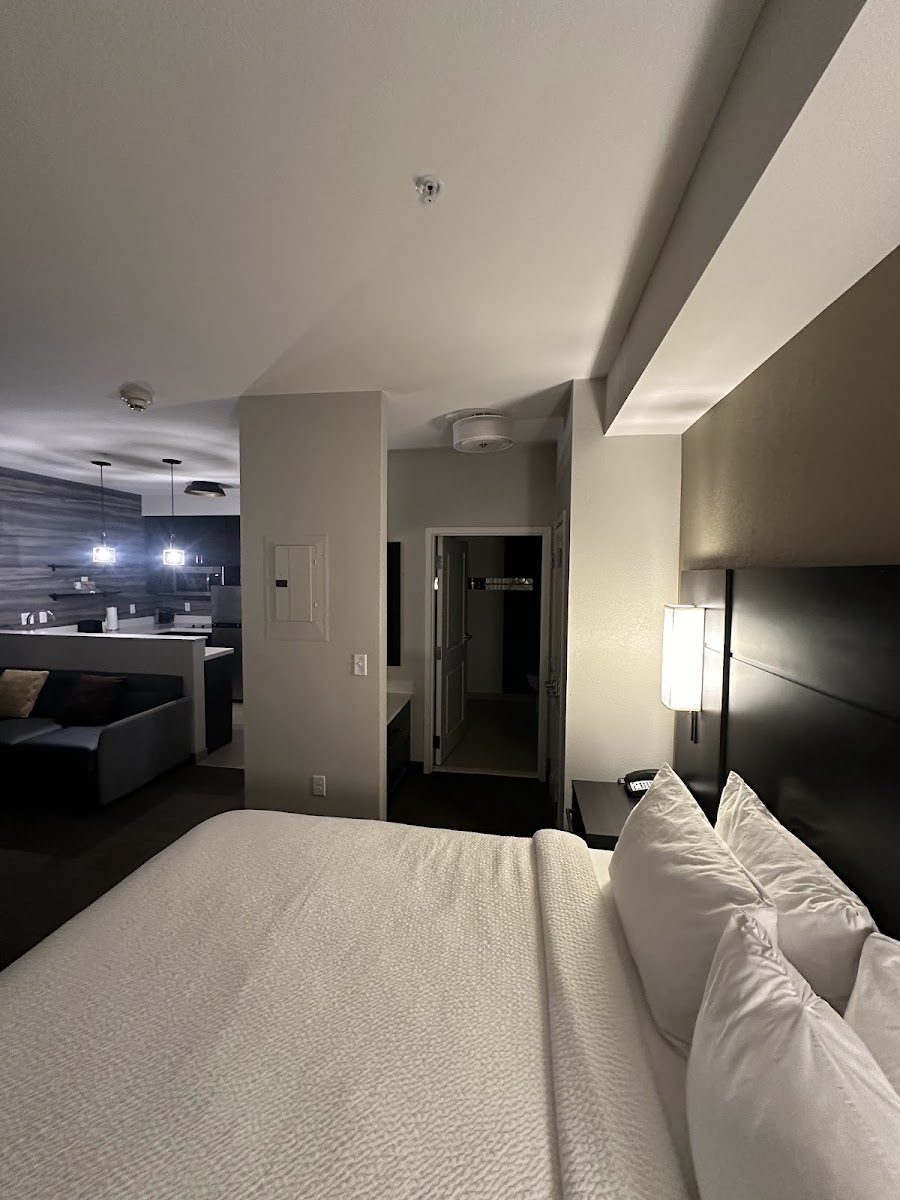Residence Inn by Marriott Tulsa Midtown photo 2