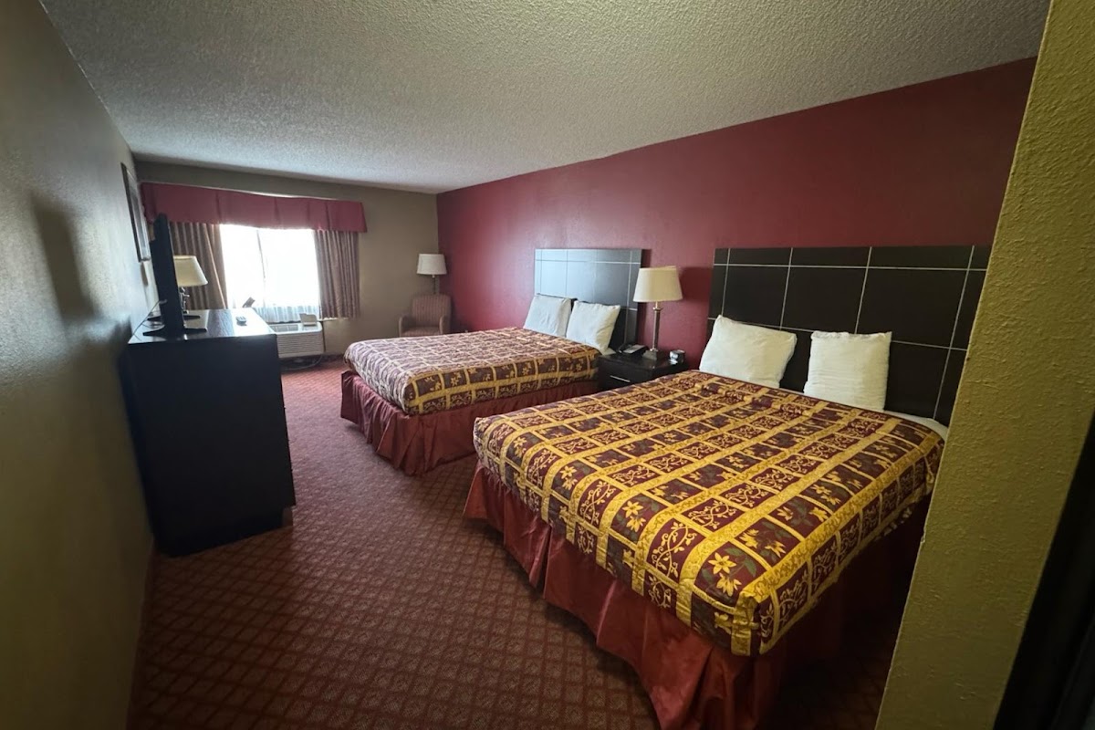 Coratel Inn & Suites by Jasper Santa Fe OKC