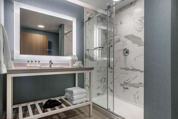 Cambria Hotel West Orange photo 2