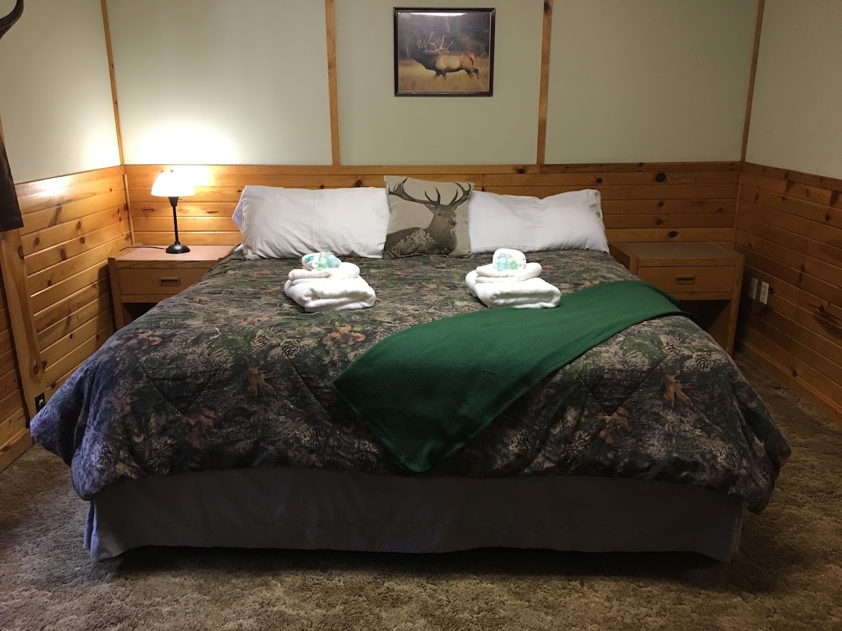 Elk River Lodge & General Store photo 2