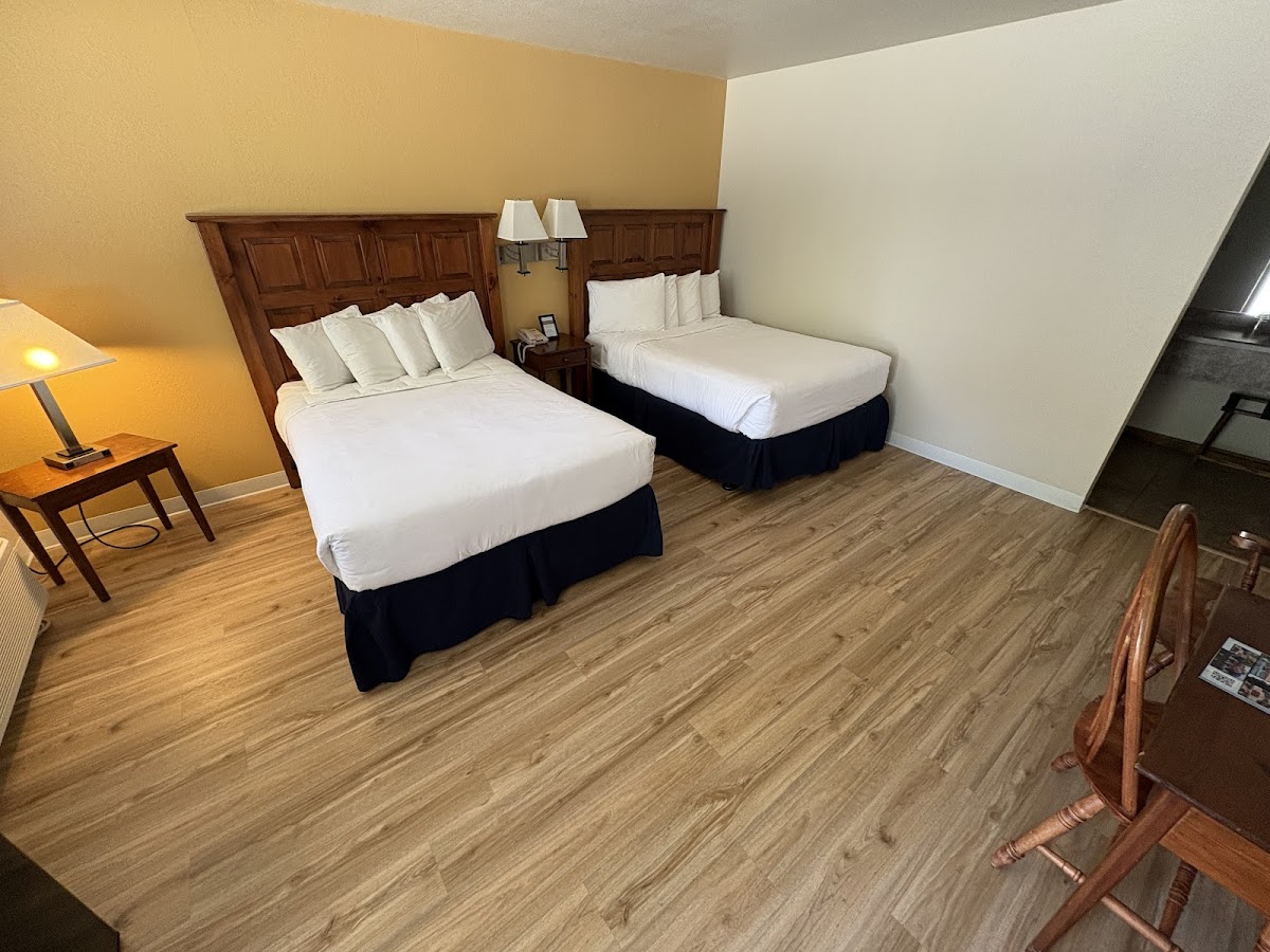 The Shelby Inn photo 2