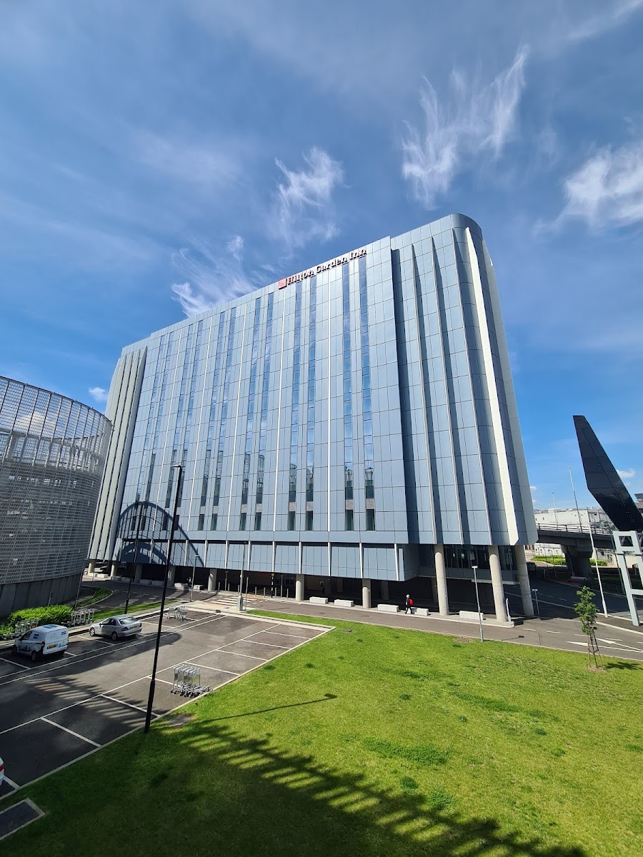 Hilton Garden Inn London Heathrow Terminals 2 and 3 photo 3