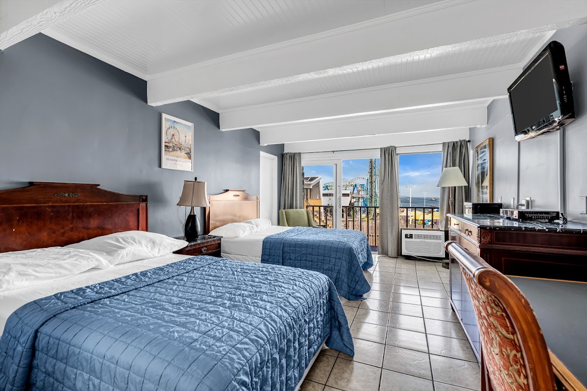 Aztec Ocean Resort photo 2