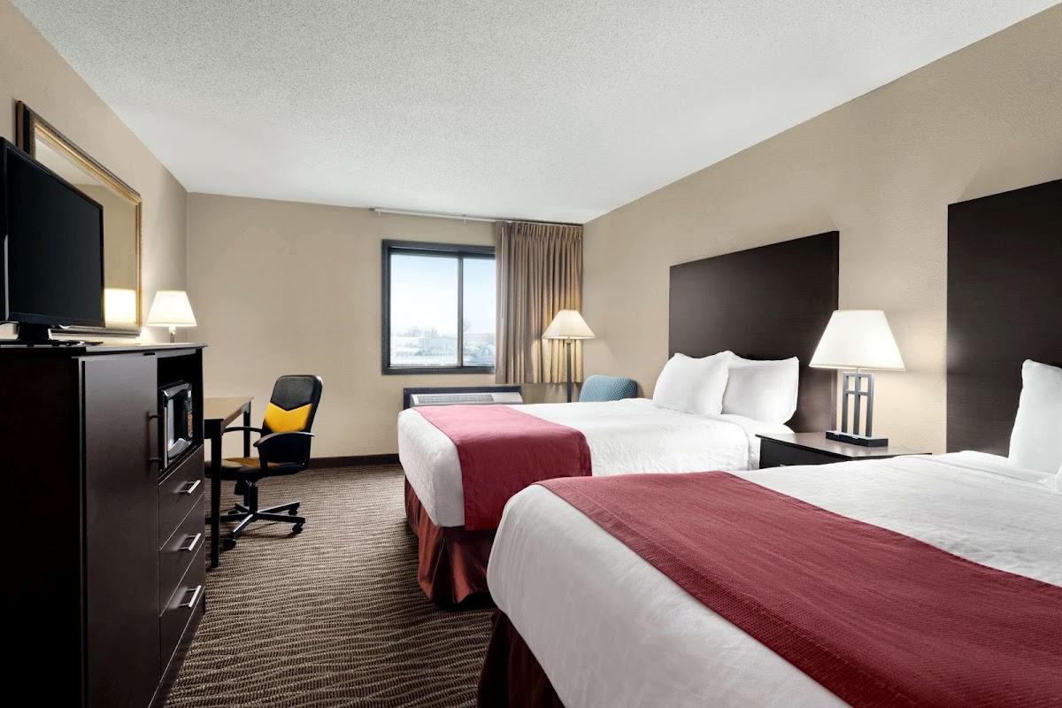 Baymont by Wyndham Sioux Falls North/I-29/Russell St photo 2
