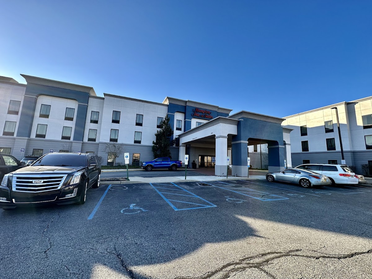 Hampton Inn & Suites Mahwah