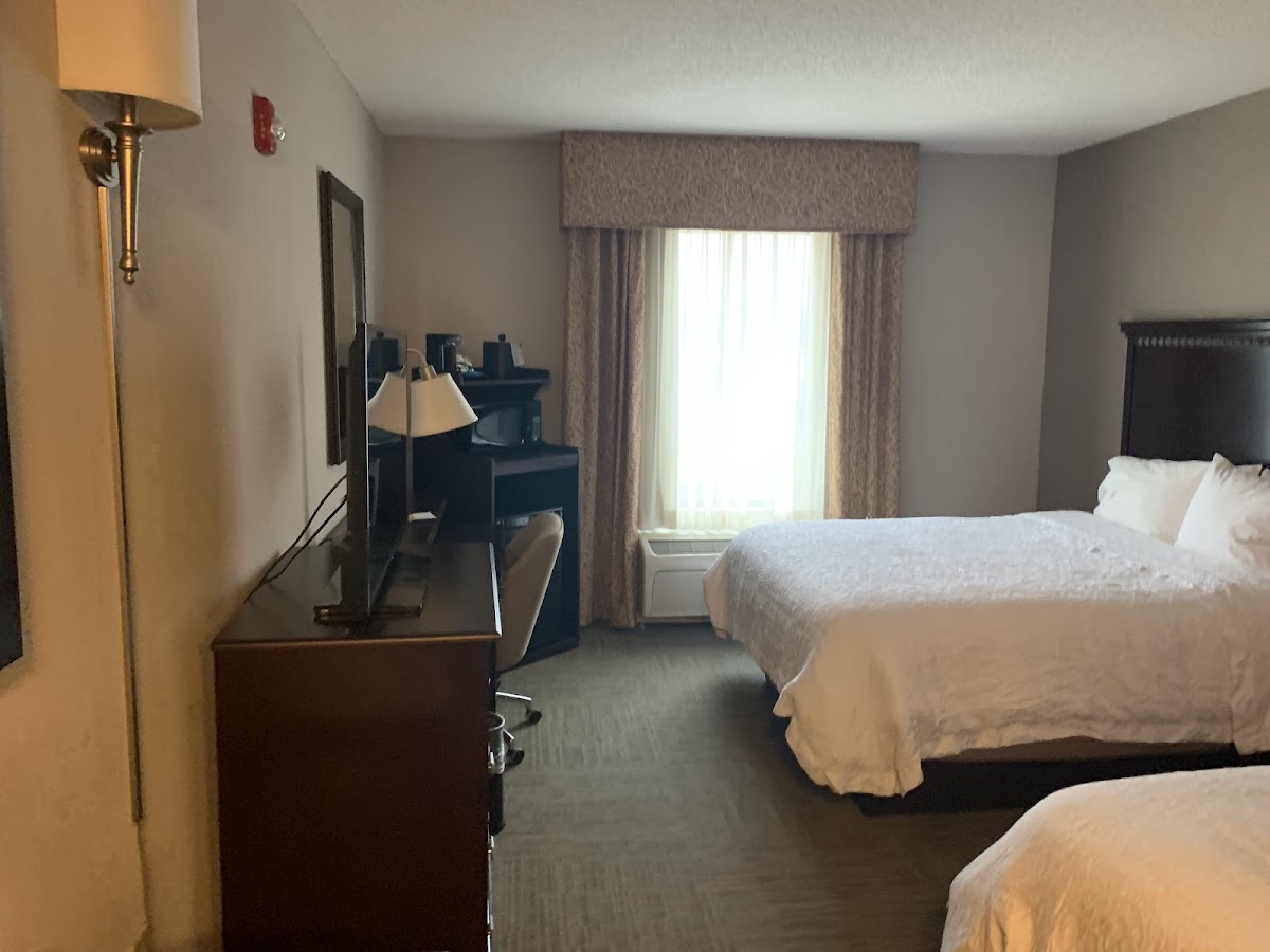 Hampton Inn & Suites Mahwah photo 2