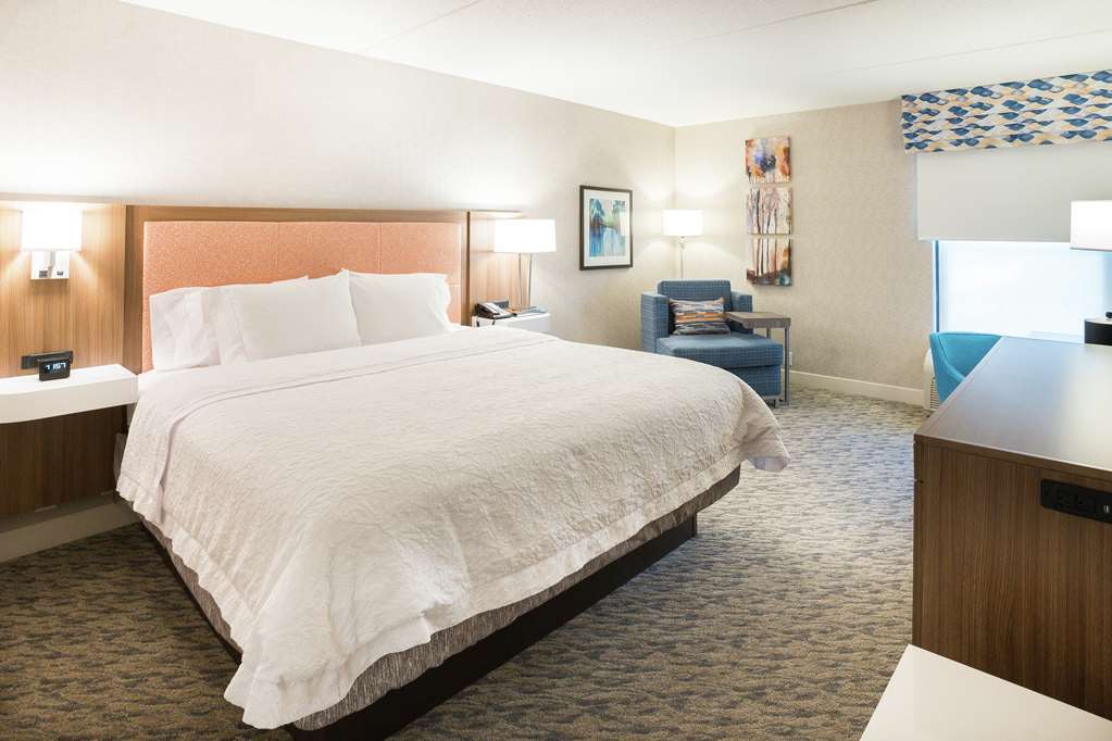 Hampton Inn Clarks Summit photo 2