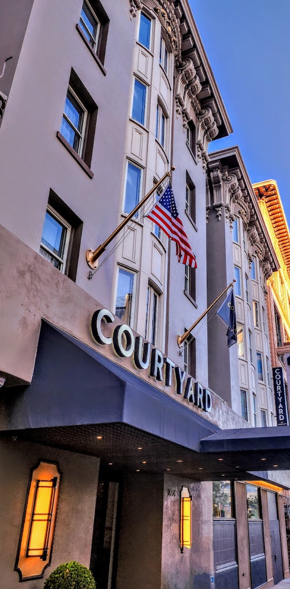 Courtyard by Marriott San Francisco Downtown/Van Ness Ave.
