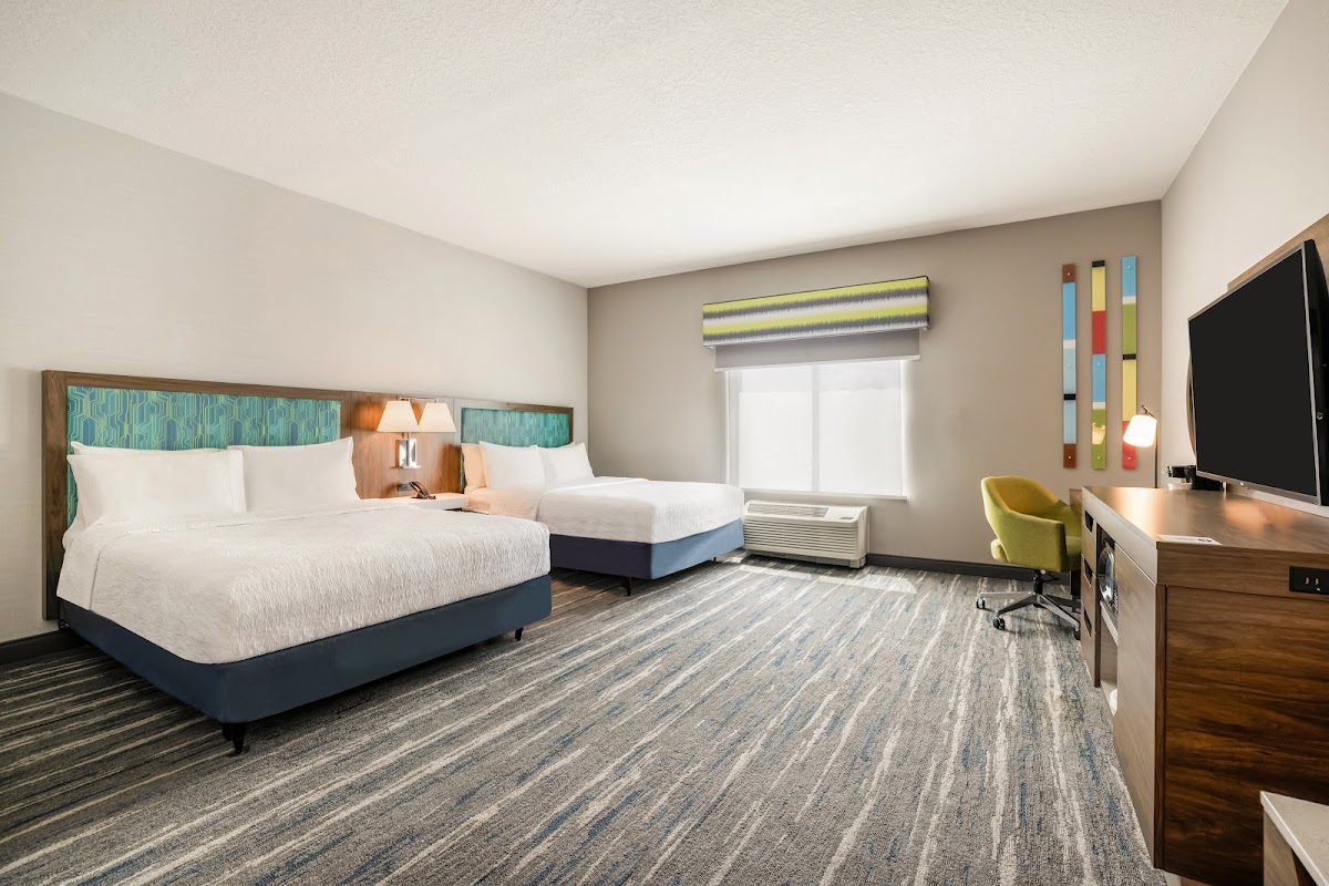 Hampton Inn Fort Myers Downtown photo 2