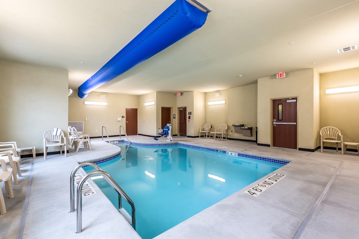 Cobblestone Hotel & Suites - Stevens Point photo 3