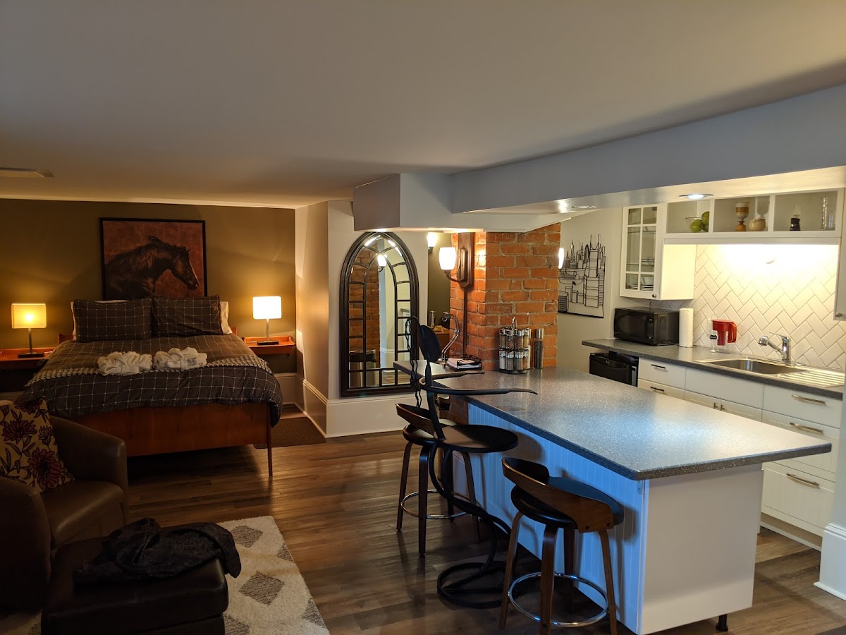 Parker House Suites photo 3