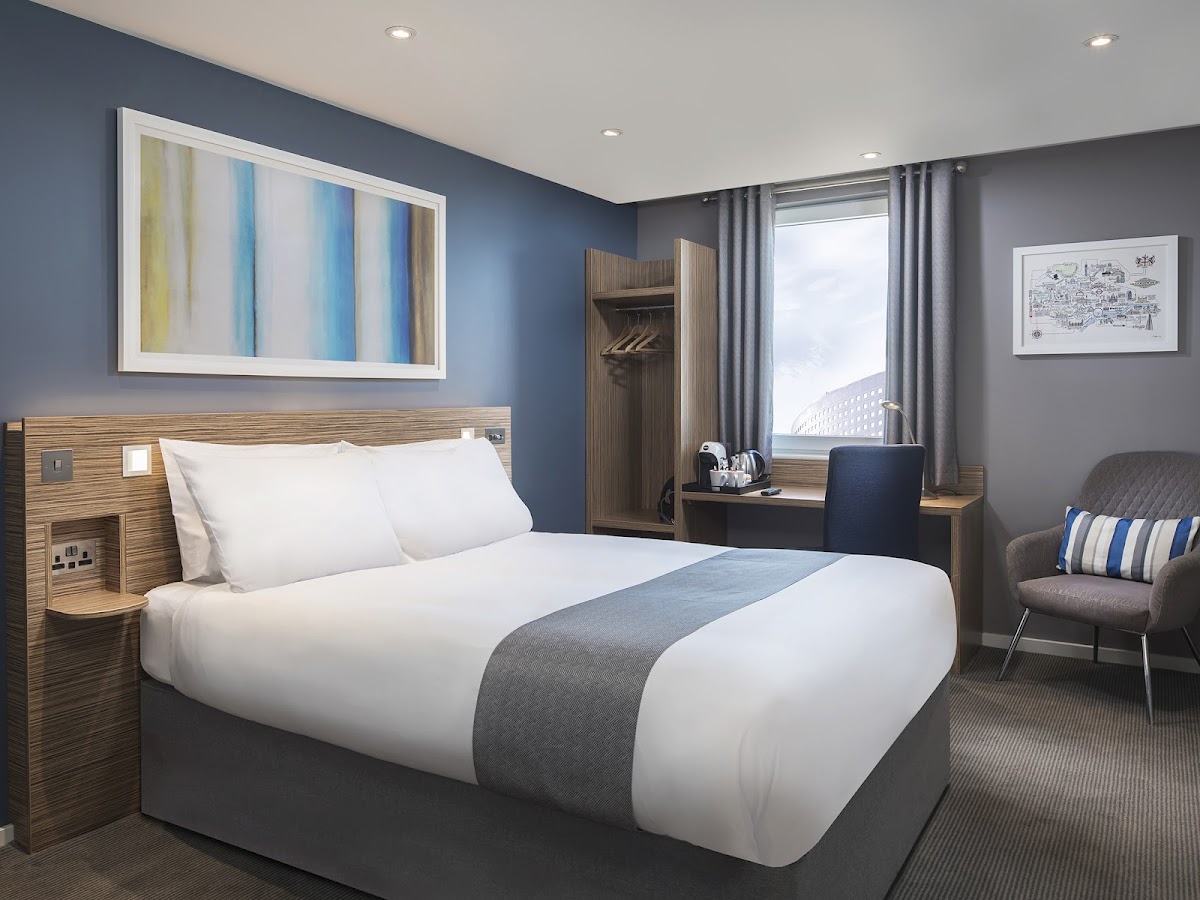 Travelodge London Clapham Junction photo 2