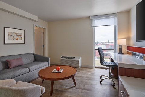 Delta Hotels Denver Thornton photo 2
