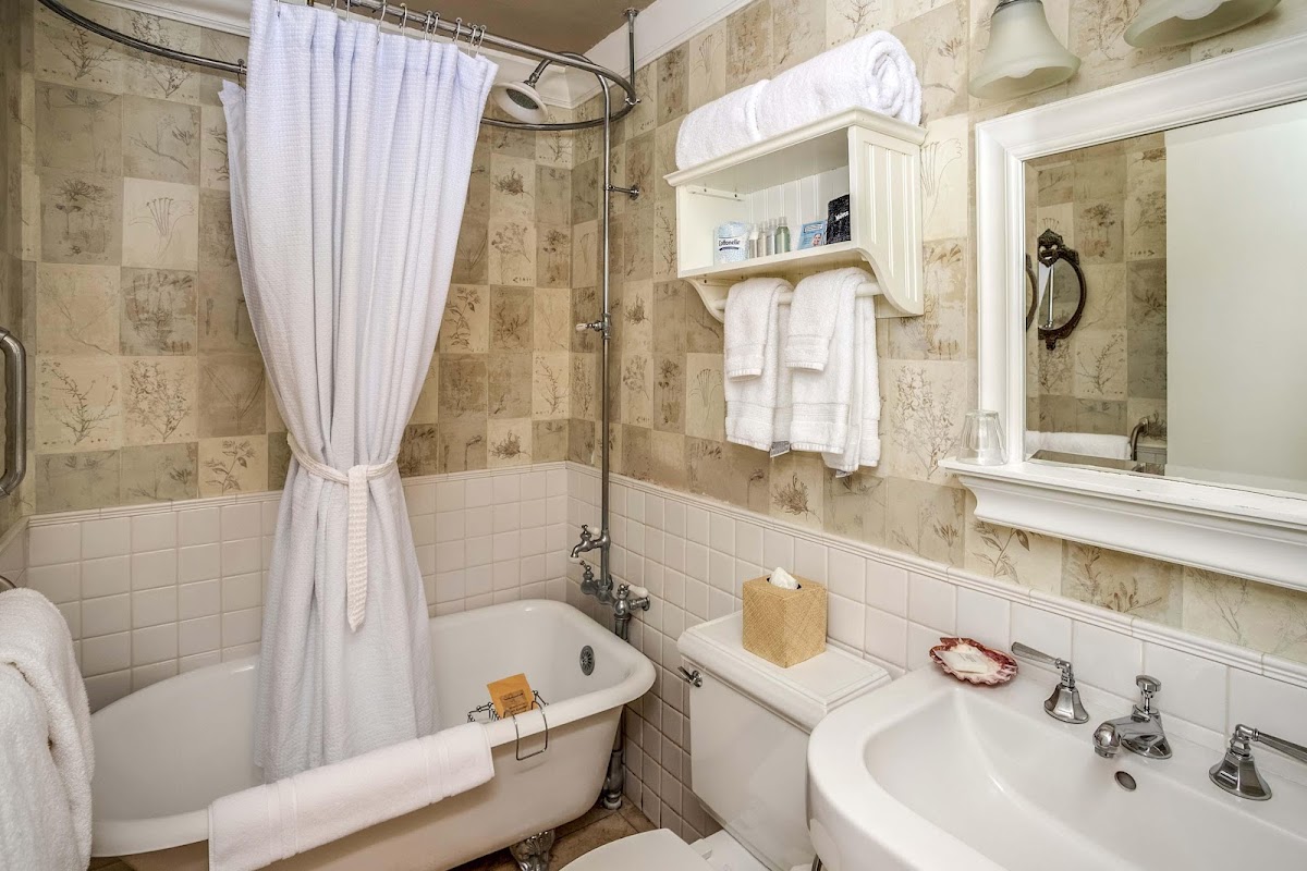 Cannon Beach Hotel Collection photo 3