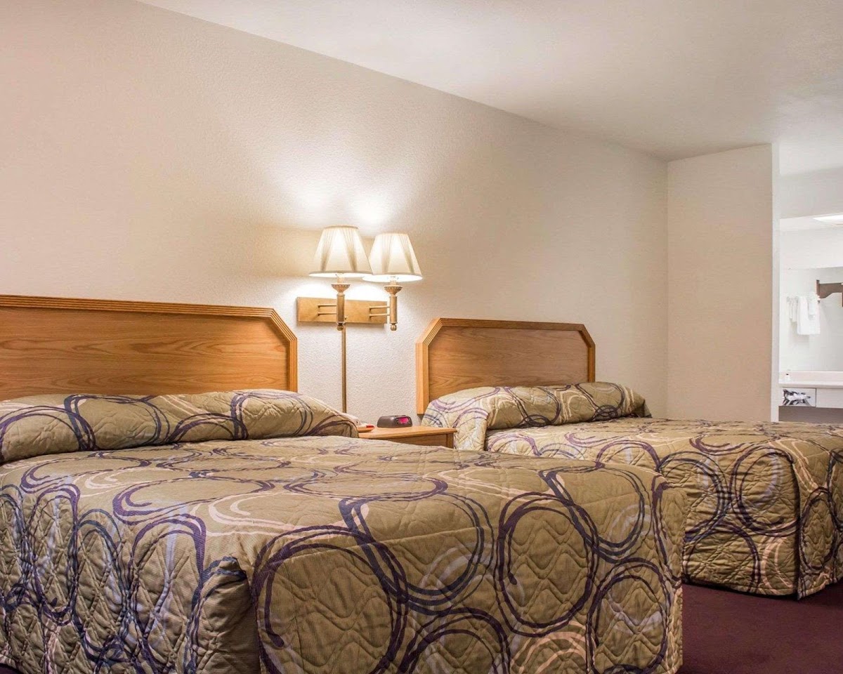 Rodeway Inn Silver Creek Inn photo 2