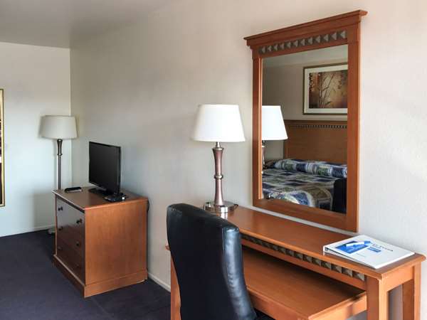 Rodeway Inn Silver Creek Inn photo 3