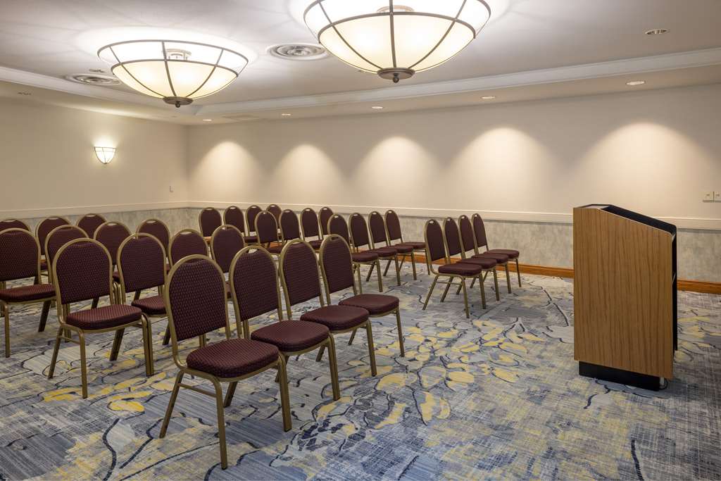 Hilton Austin Airport photo 3