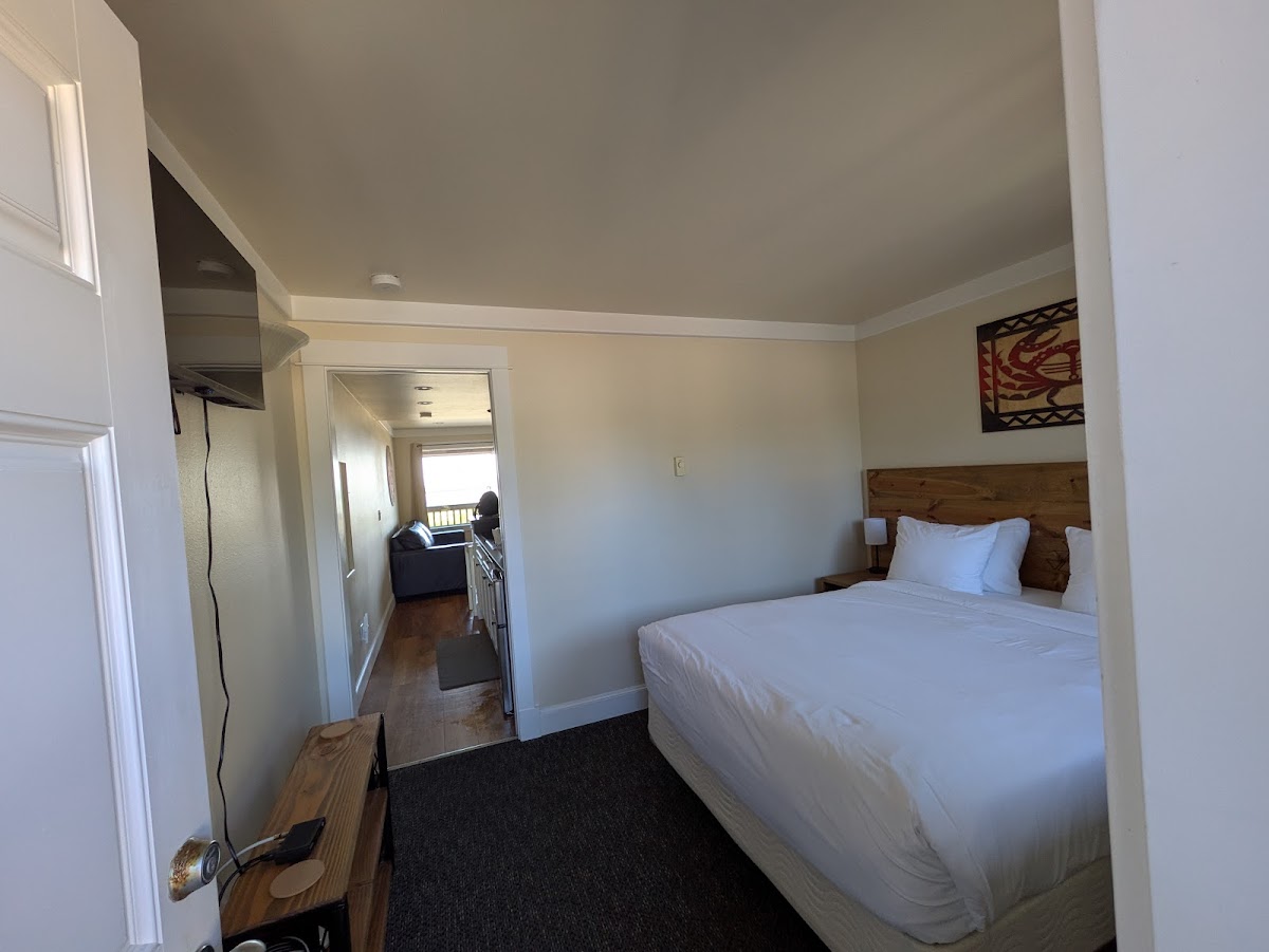 Tradewinds On The Bay photo 2