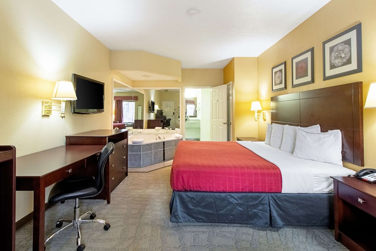 Quality Inn & Suites Dickson photo 2