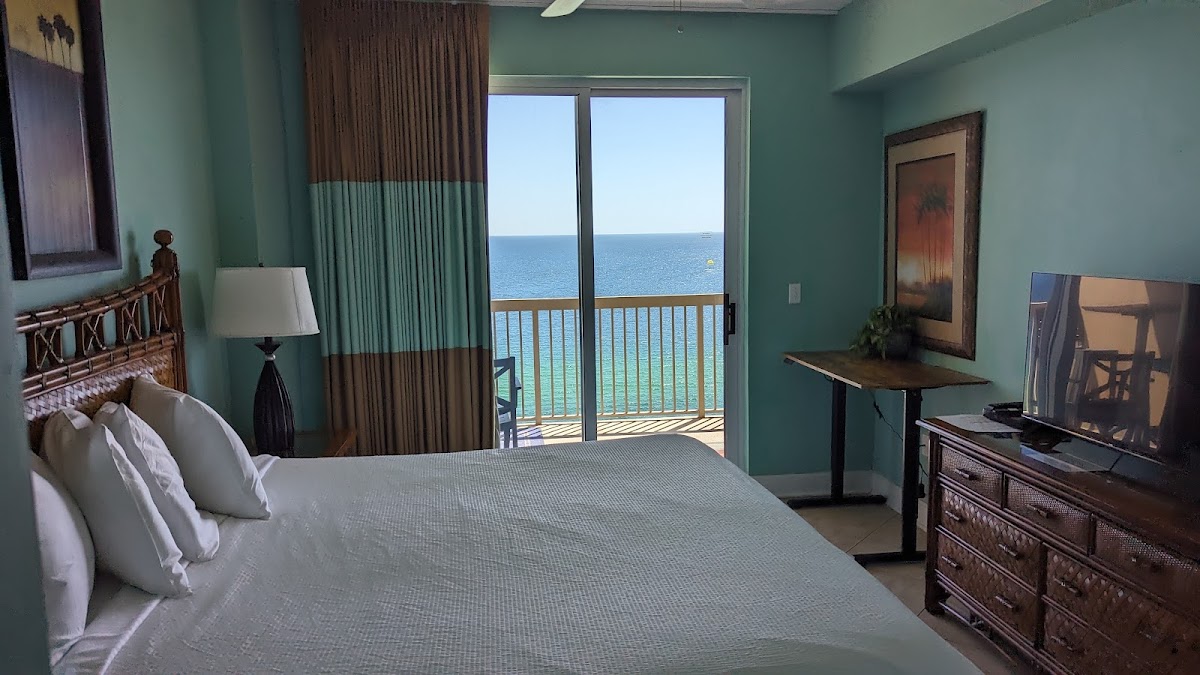 Sunrise Beach Resort in Panama City Beach by Vacasa photo 2