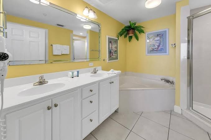 Sunrise Beach Resort in Panama City Beach by Vacasa photo 3