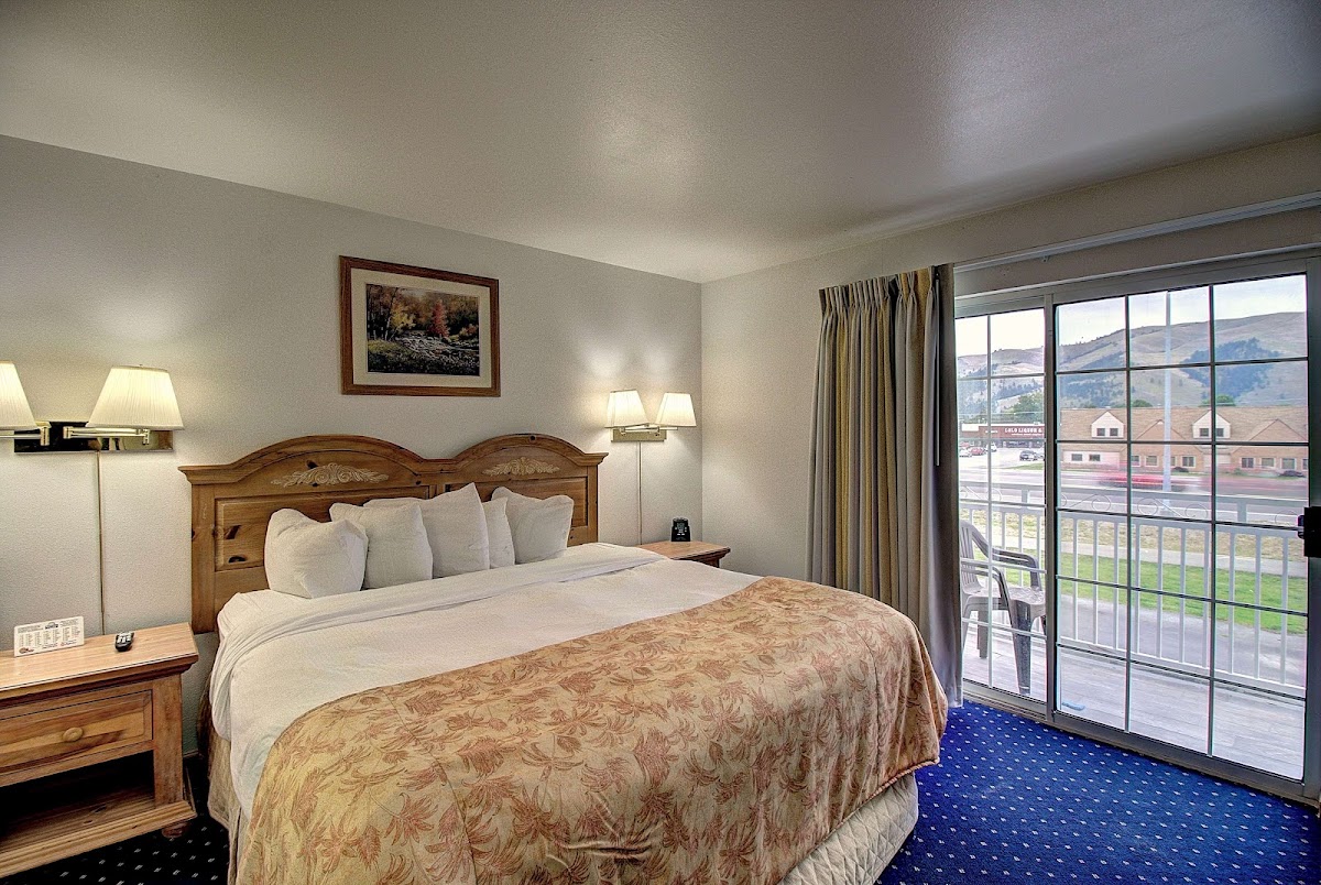 Days Inn by Wyndham Lolo / Missoula Area photo 2