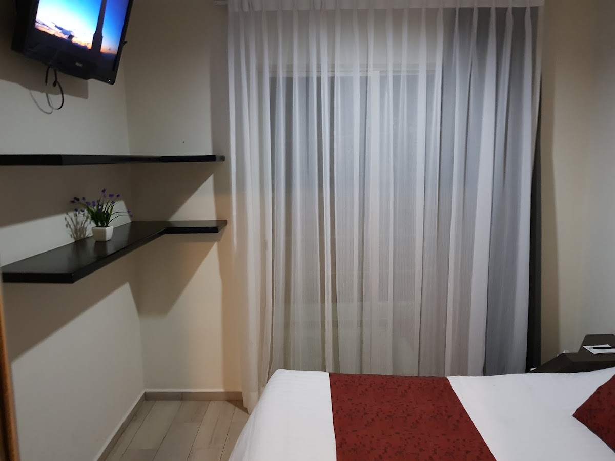Metropoli Suites Ejecutivas Puebla photo 2