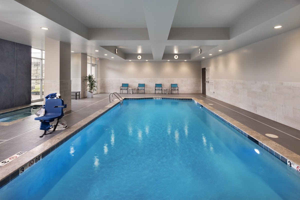 Holiday Inn & Suites Arden - Asheville Airport by IHG photo 3