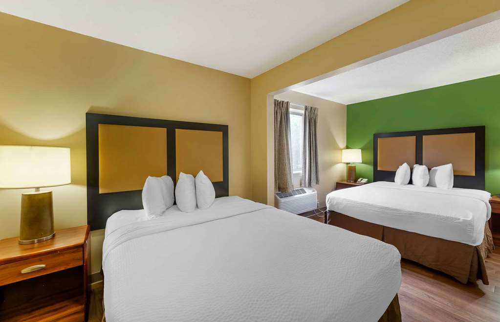 Extended Stay America Suites- Cleveland - Great Northern Mall photo 2