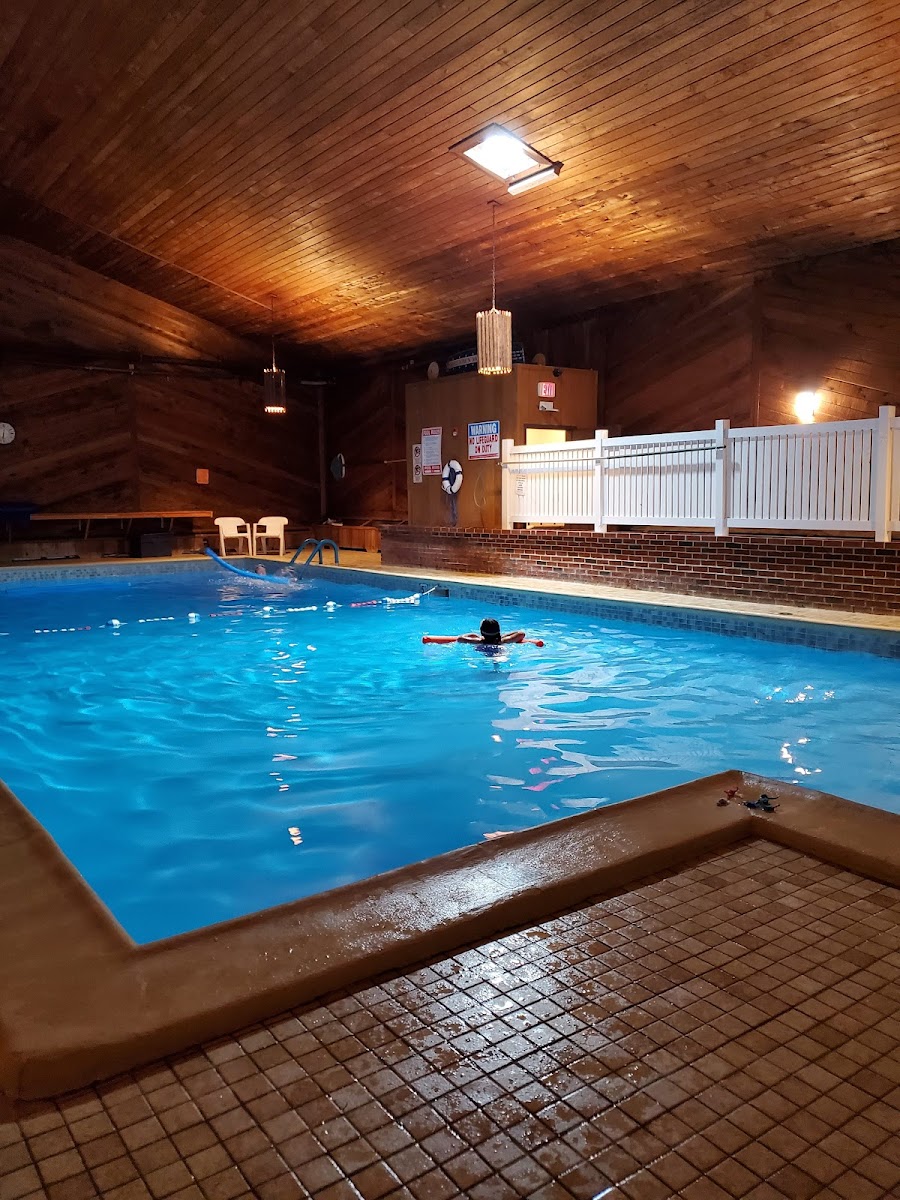 Shiretown Inn and Suites photo 2