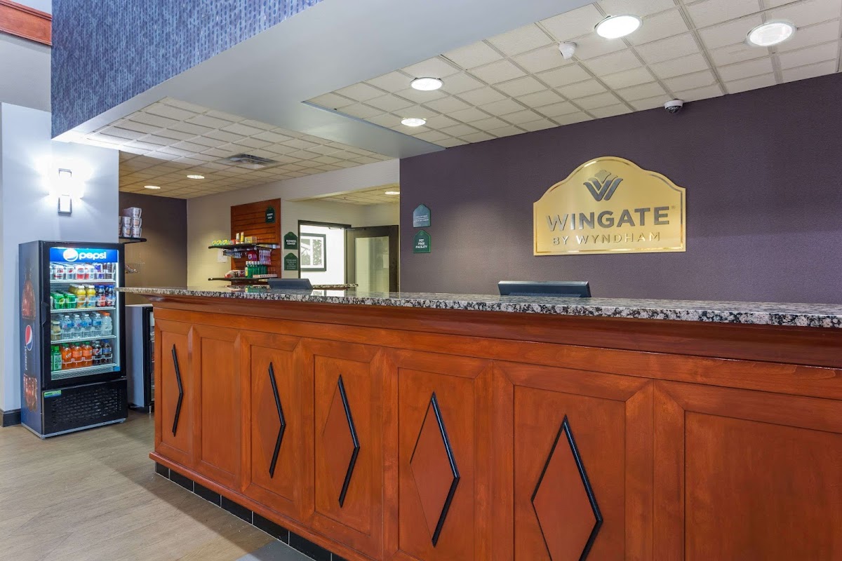 Wingate by Wyndham Chesapeake photo 3