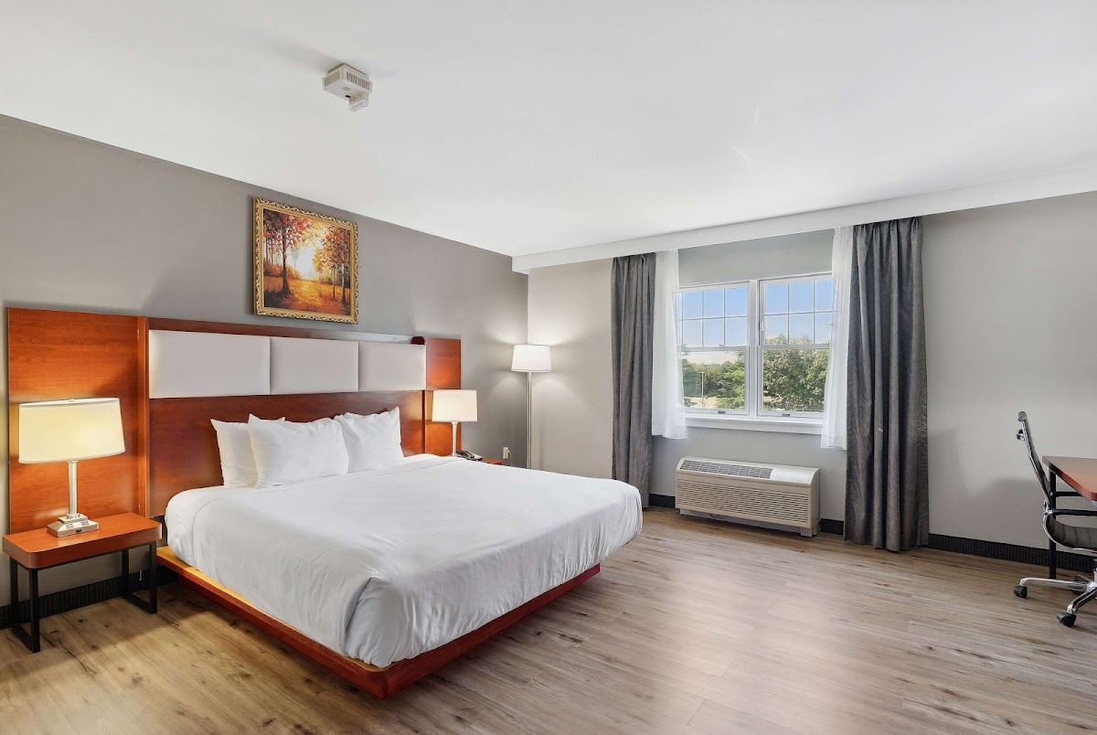 Ramada by Wyndham Saco/Old Orchard Beach Area photo 2