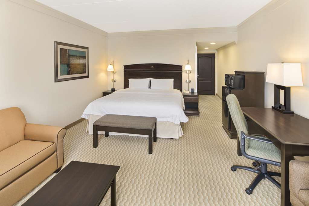 Hampton Inn Columbia I-20-Clemson Road photo 2