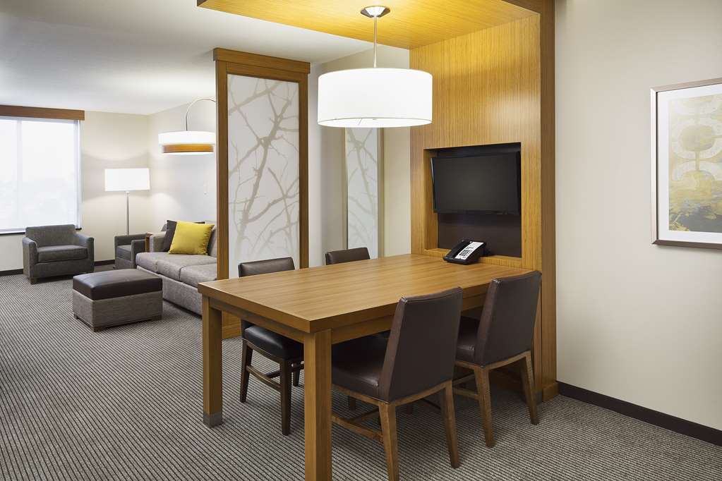 Hyatt Place Chicago/Midway Airport photo 2