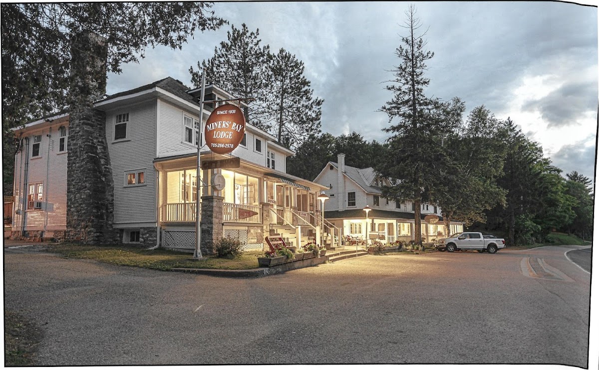 Miners' Bay Lodge